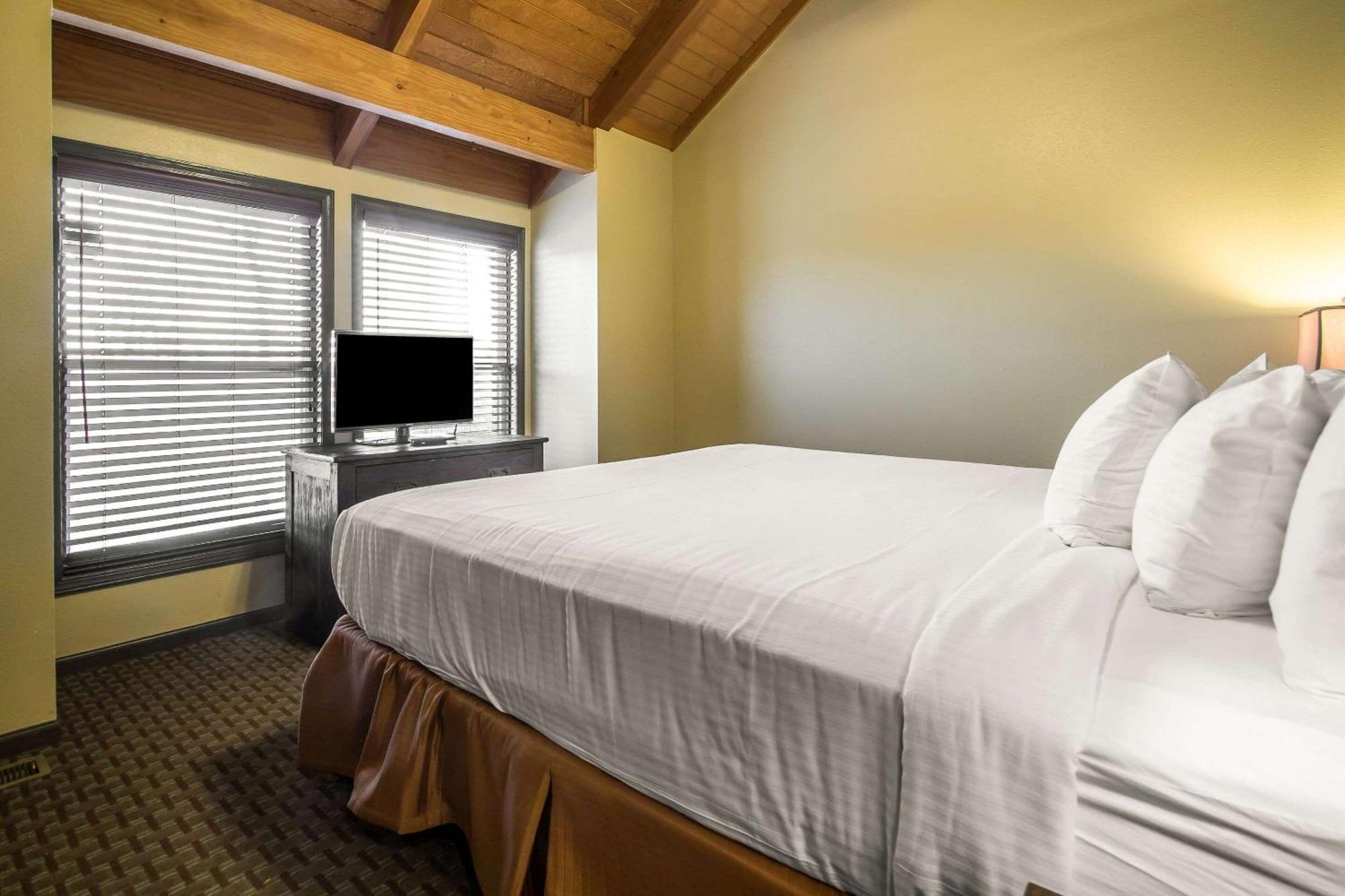 Bluegreen Vacations Christmas Mountain Village, An Ascend Resort Wisconsin Dells Zewnętrze zdjęcie